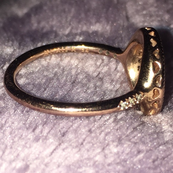 Pandora Rose Halo Ring - Picture 4 of 4